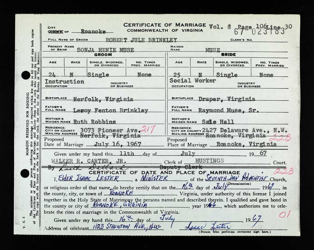 Marriage certificate document from 1967 Roanoke, Virginia